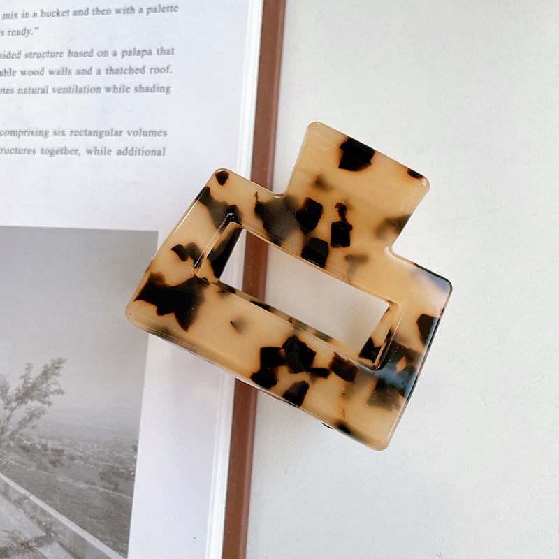 Curl Halo | Small but Mighty Square Hair Claw Clip