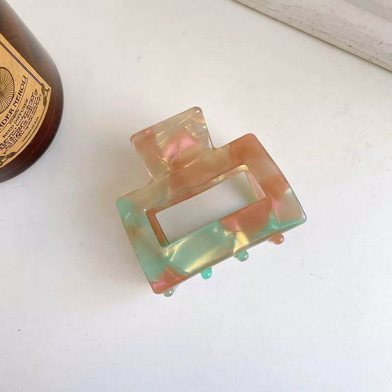 Curl Halo | Small but Mighty Square Hair Claw Clip